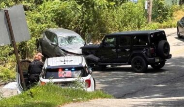 Crash in Braddock Hills, Pennsylvania