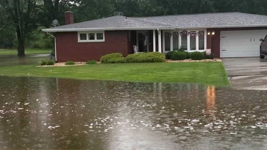 Pennsylvania residents upset again after sewer water floods homes
