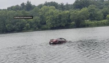 Rower pulls person from Schuylkill River after car submerges underwater
