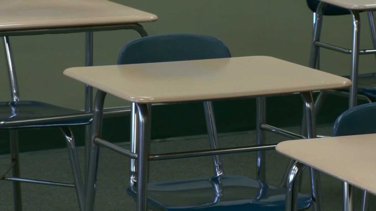 Brentwood delays new elementary school opening