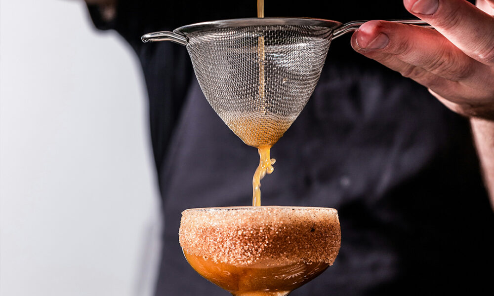 Nine of Philly's Best Bartenders Will Go Head-to-Head for the Crown at Dirty Rocks Cocktail Competition at Fringe Bar