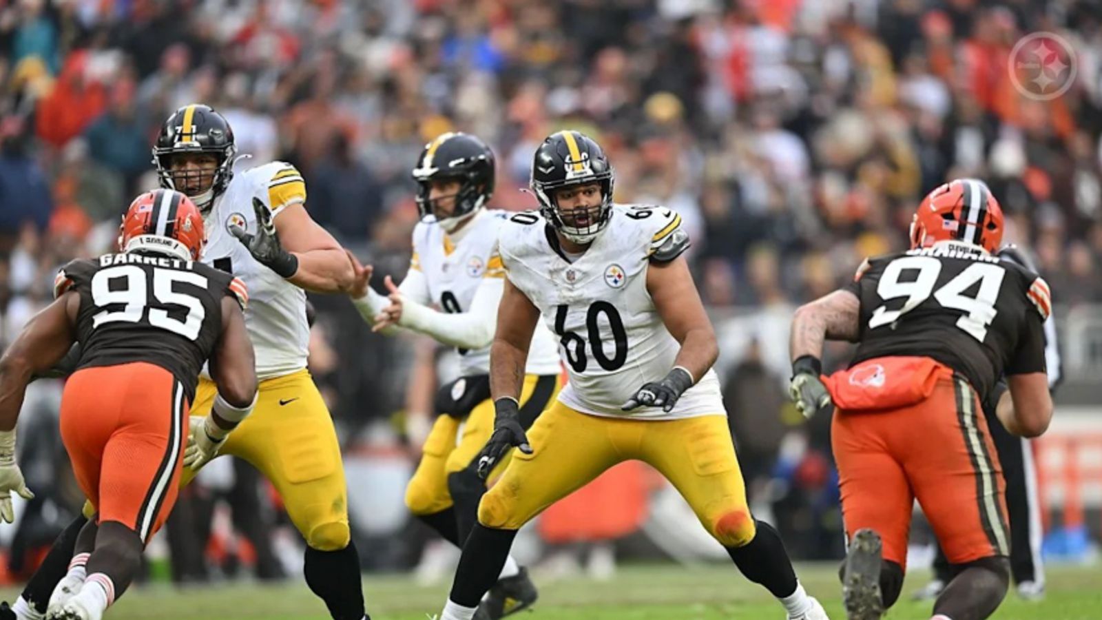 Steelers' Projected Starter Gives A Ton Of Credit To Pittsburgh's Former Controversial Linemen