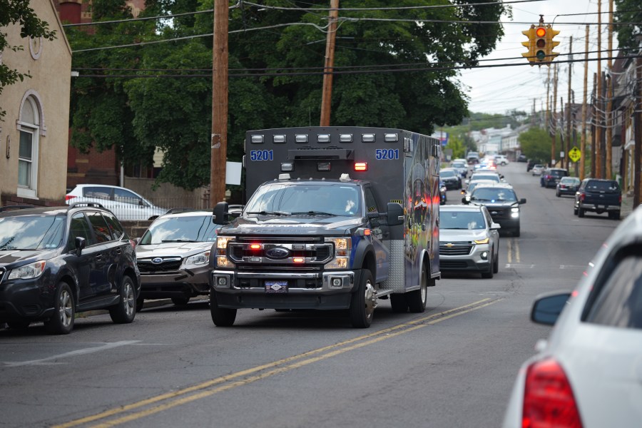 Flags ordered to half-staff in Pennsylvania after State Trooper killed on I-81