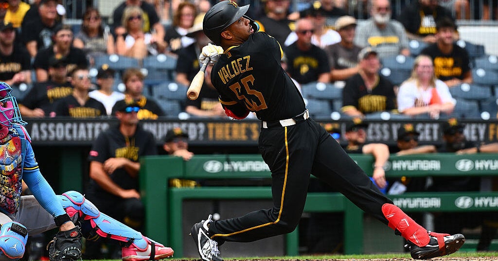 Esmerlyn Valdez's grand slam, two homers lead Pirates past Brewers 7-6 in first game of doubleheader