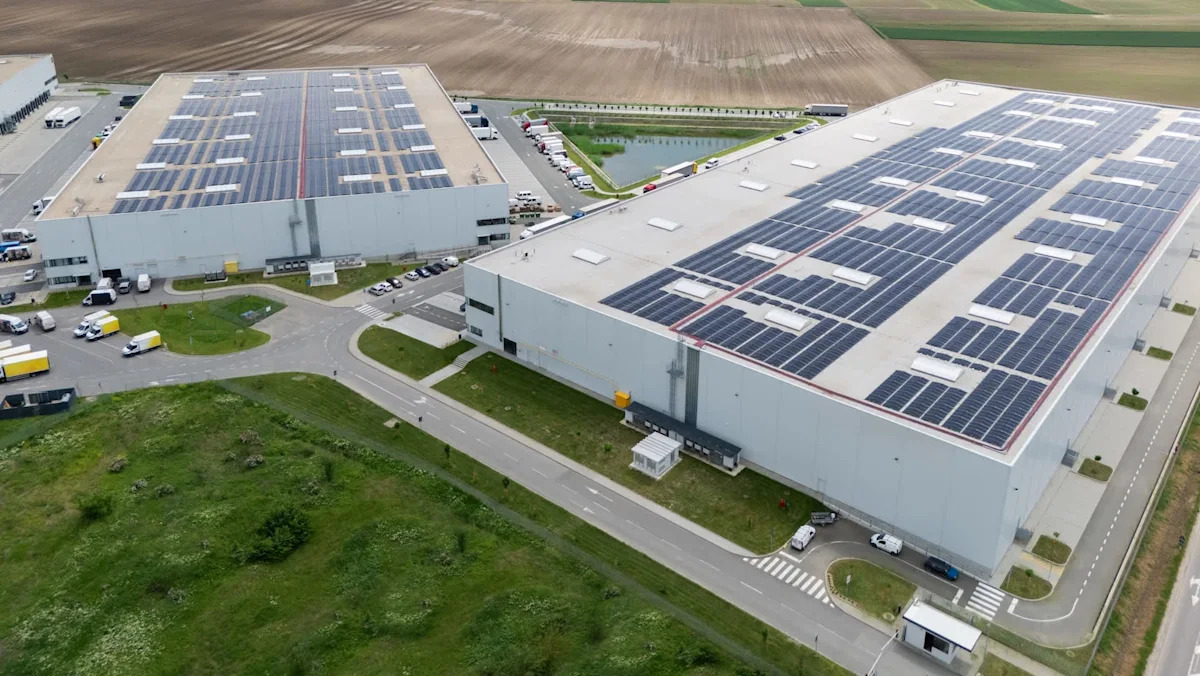 Pennsylvania lawmaker targets warehouse roofs with solar plan to slash power bills statewide
