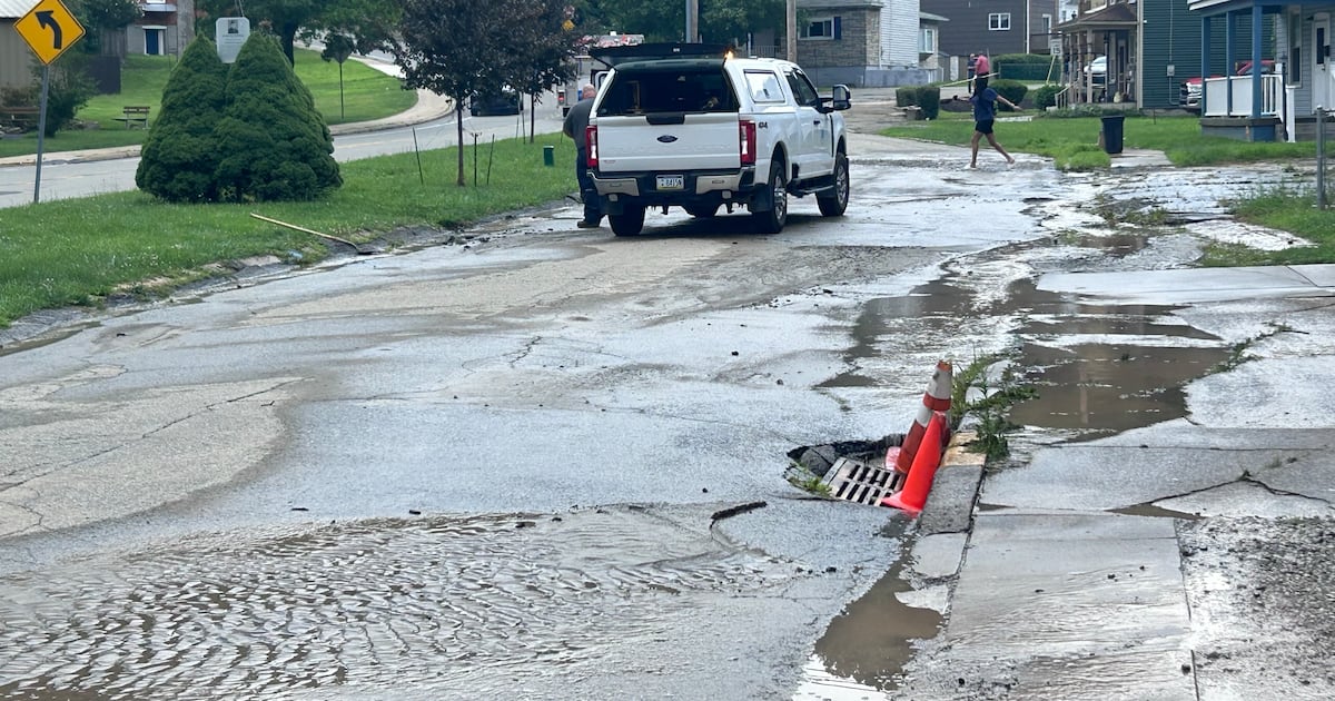 Water main break impacts traffic, service in Allegheny County borough