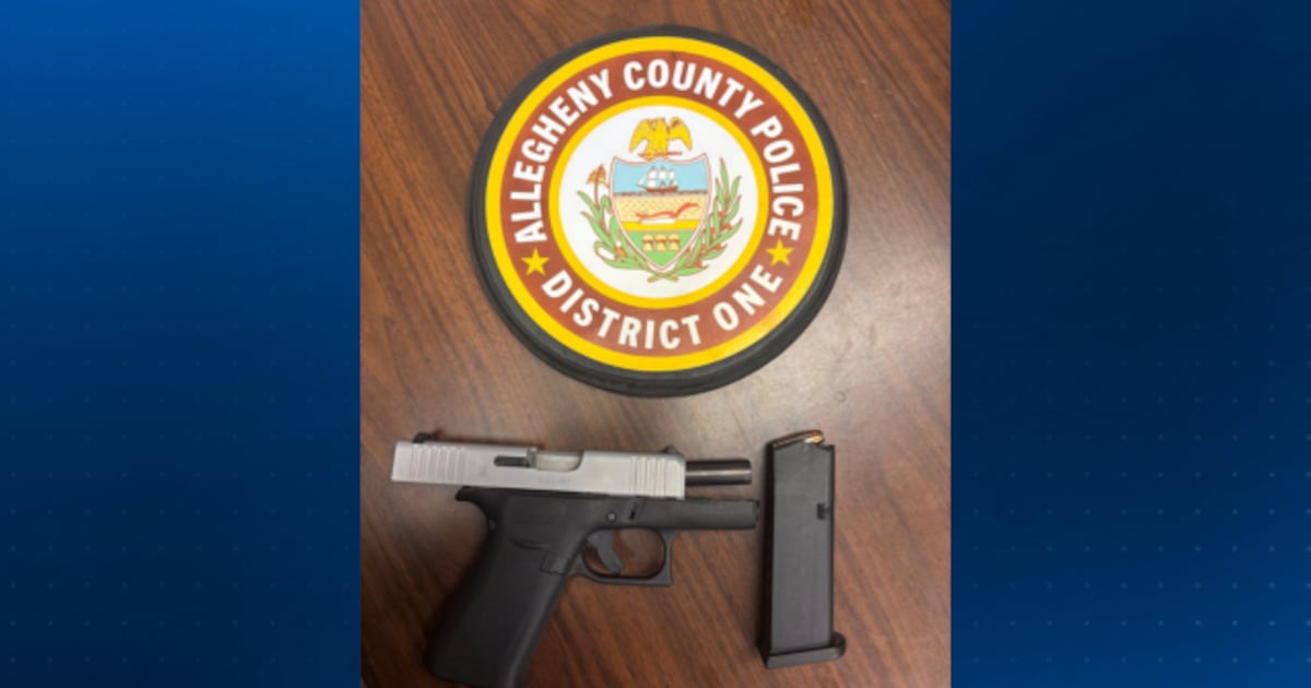 Monroeville man charged after gun found in carry-on at Pittsburgh International Airport, police say – WPXI