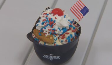 Pittsburgh ice cream shop hands out complimentary sundaes ahead of Star-Spangled Sunday on NBC