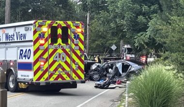 At least 1 taken to hospital after Ross Township crash – WPXI