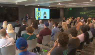 Pittsburgh mayor meets with Strip District residents to discuss new development, tax plans – WPXI