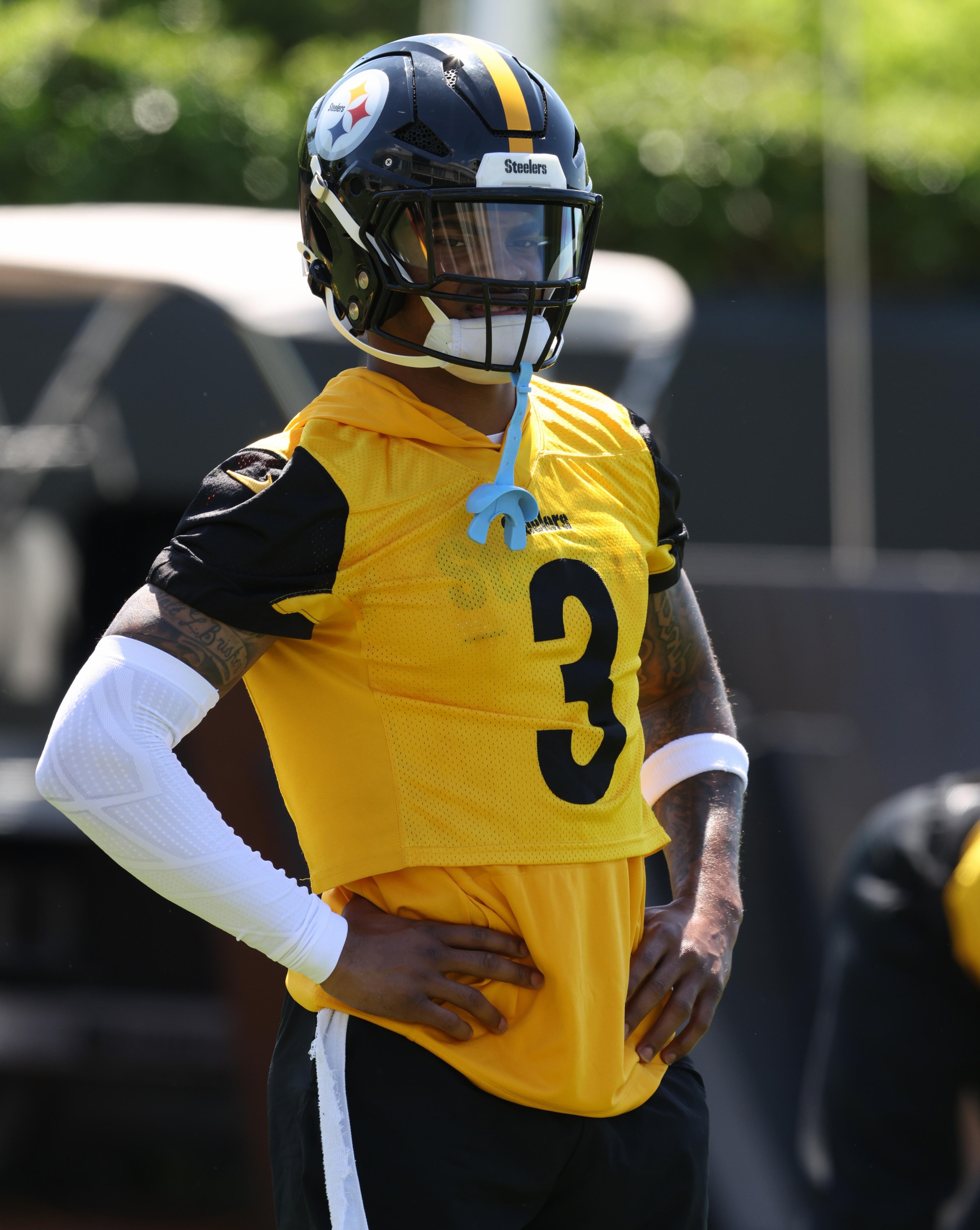 May 28, 2026; Pittsburgh, PA, USA; Pittsburgh Steelers safety Jaquan Brisker (3) participates in OTA drills at the UPMC Rooney Sports Complex. Mandatory Credit: Charles LeClaire-Imagn Images