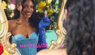 Philly native offered hundreds of free services to leave her 'Love Island' co-star