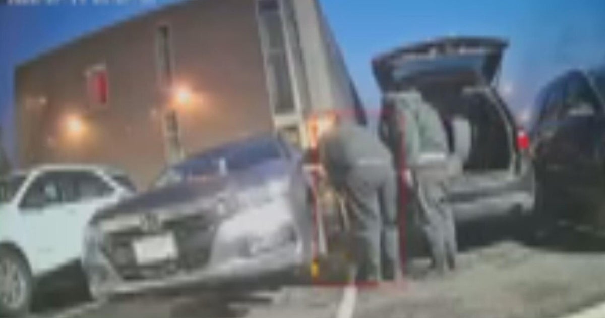 Nursing student out nearly $5K as Honda wheel thefts sweep neighborhoods along I-95 in Philadelphia