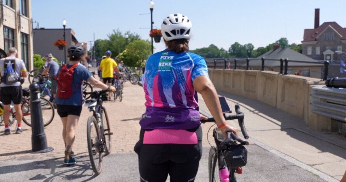 Hundreds of riders hit the road for annual Cycle the Erie Canal tour