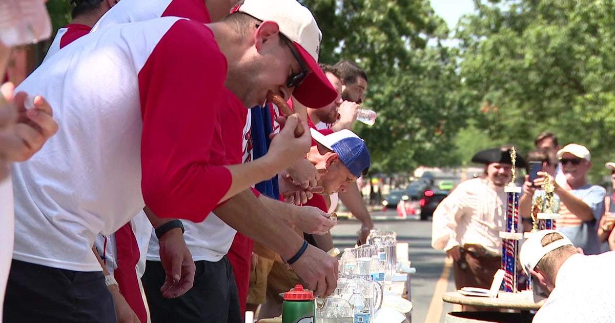Haddonfield Fourth of July parade sees record hot dog contest turnout despite scorching heat
