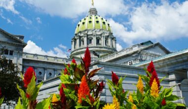 Pa. House Democrats introduce measure to bar corporations from political contributions