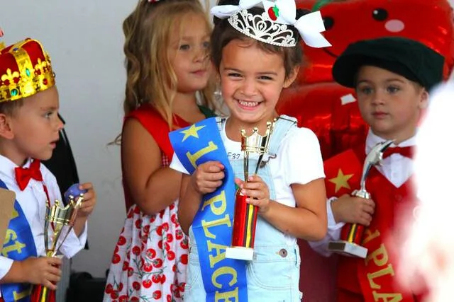 <p>Rachel Stach, 4, is crowned Little Miss Tomato 2026.</p>
<p>Margaret Roarty | Sunday Dispatch</p>