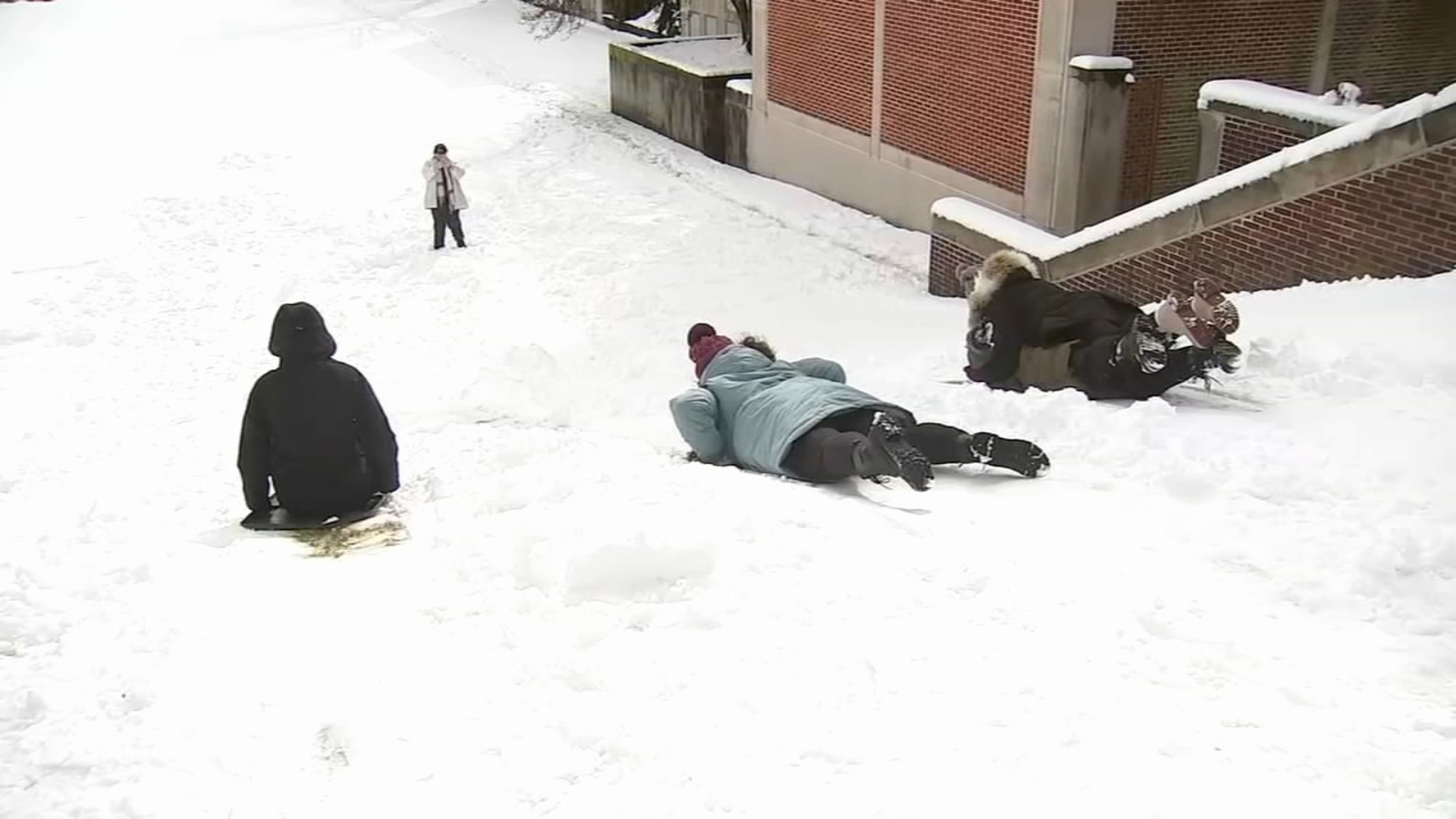 Winter storm in Pa. drops about 10 inches of snow in Allentown, Pennsylvania