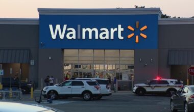 Walmart employee shot after gunfire erupts during argument in Delco store, suspect sought: police