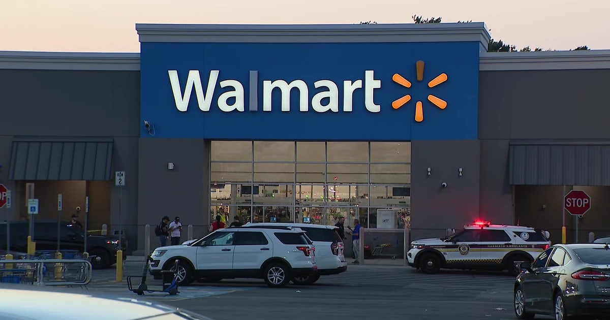 Walmart employee shot after gunfire erupts during argument in Delco store, suspect sought: police