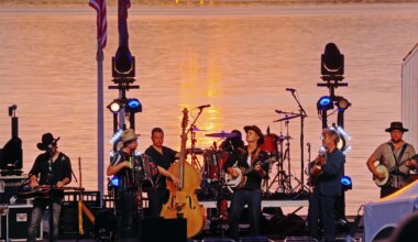 Old Crow Medicine Show concert photos from Erie PA