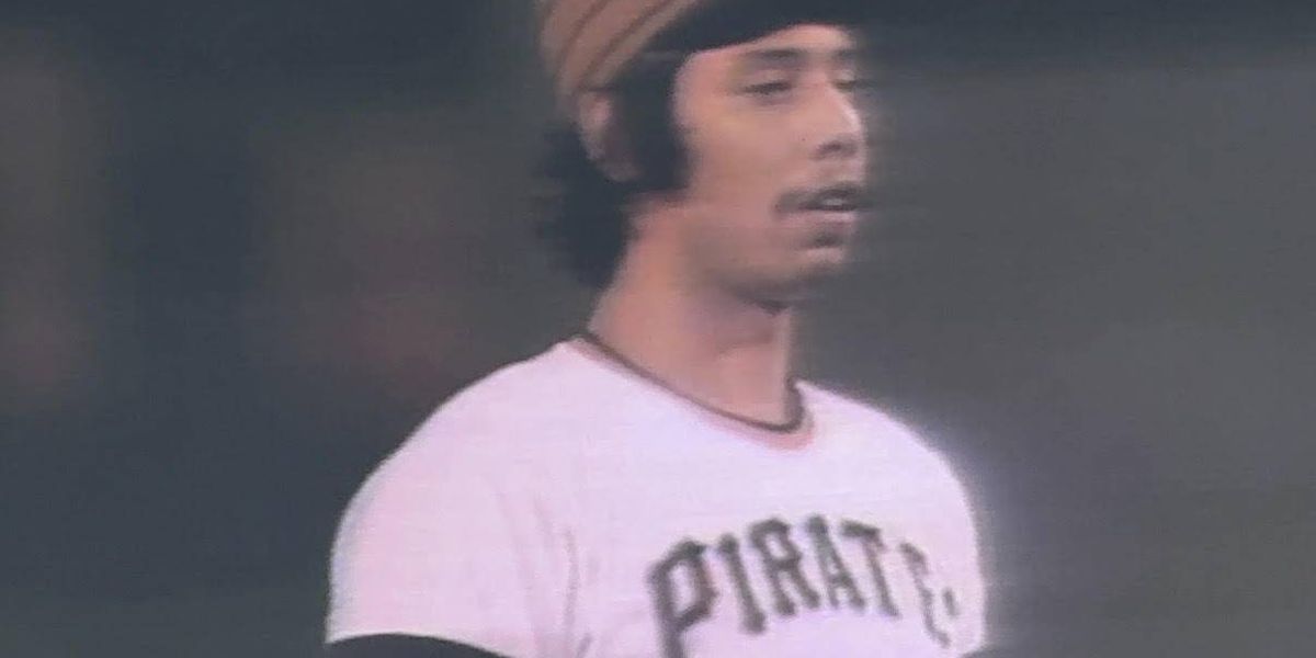 Candeleria throws out 1st pitch on 50th anniversary of no-hitter