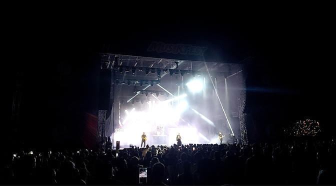 Yellowcard and Taking Back Sunday with Special Guest The Click Five  |  Review By: Janel Spiegel