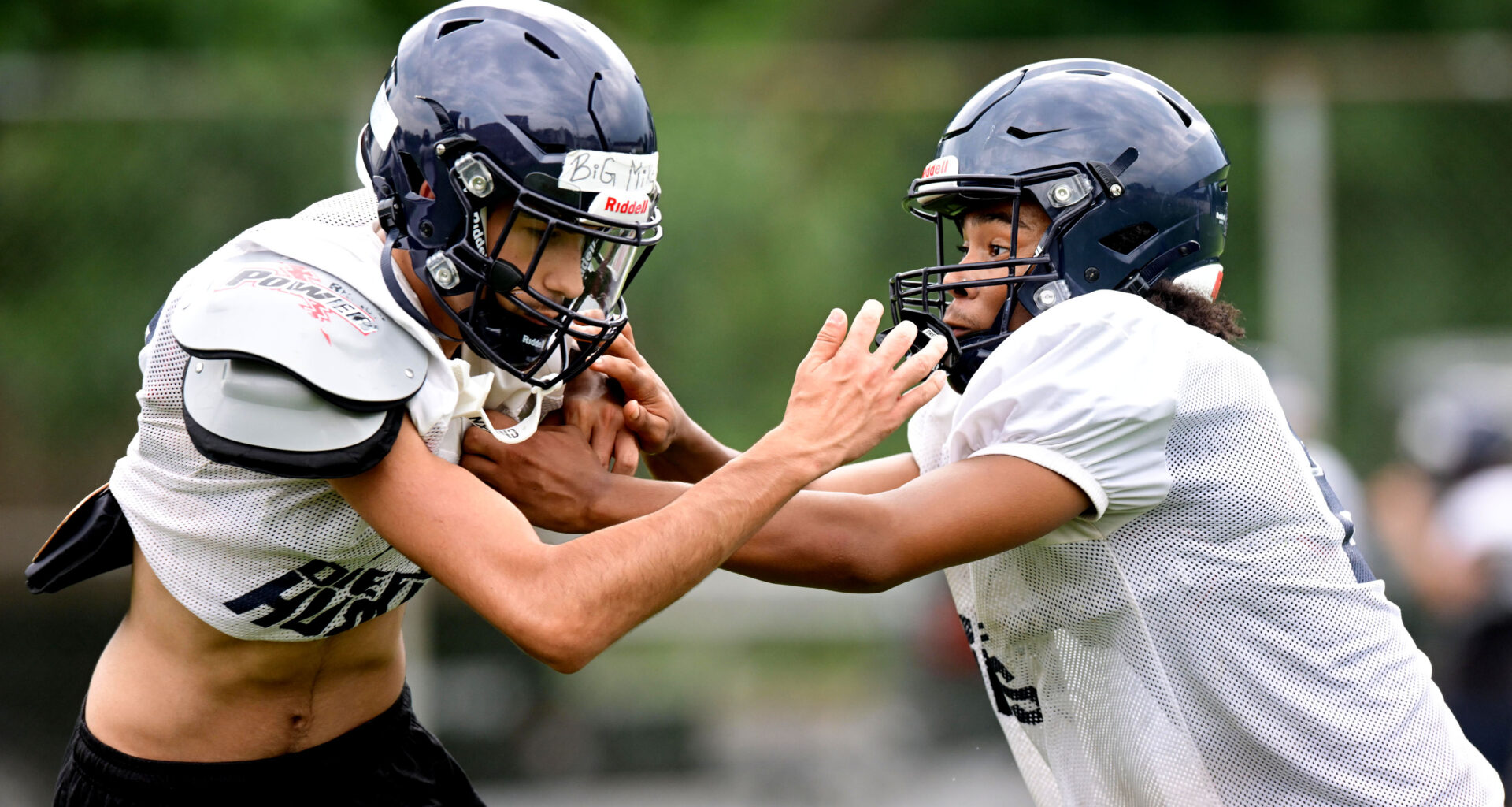 Dieruff football practice | PHOTOS – The Morning Call