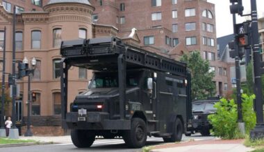Pennsylvania Avenue NW closed as wanted suspect barricades inside unit