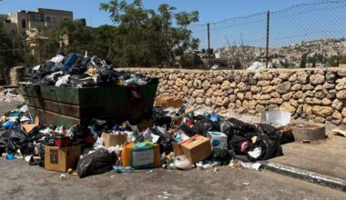 Opinion | Overflowing Bins in Bethlehem Tell a Bigger Story