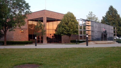 Ill. PD launches full-time behavioral health crisis team to reduce workload, improve crisis care.jpg