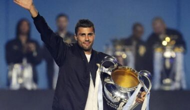 Manchester City reject £38.5m Barcelona bid for Rodri