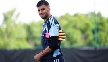 Argentina goalkeeper Geronimo Rulli rejoins Man City from Marseille