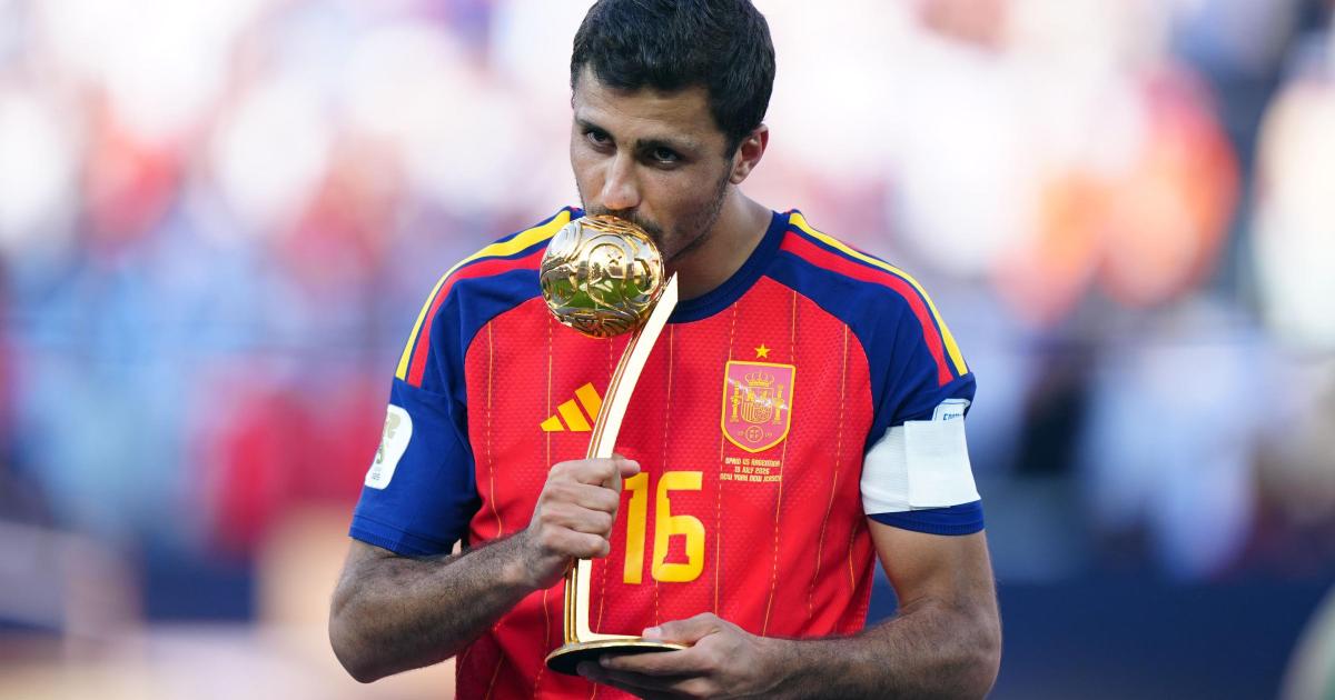 Rodri completes Barcelona switch after glittering career at Manchester City