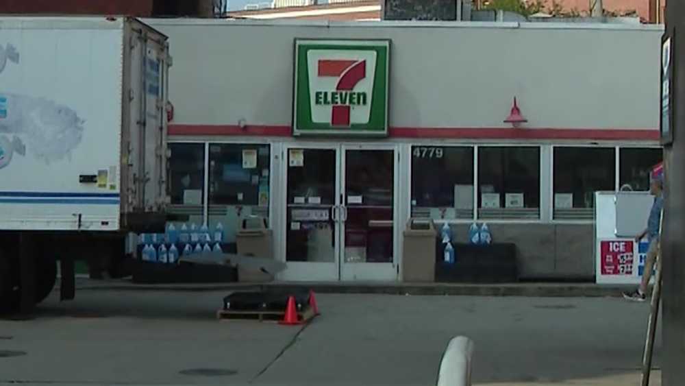 Bloomfield 7-Eleven store clerk attacked