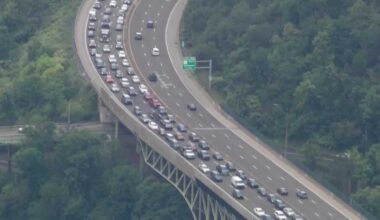 Crash causing major delays, backups on Parkway East