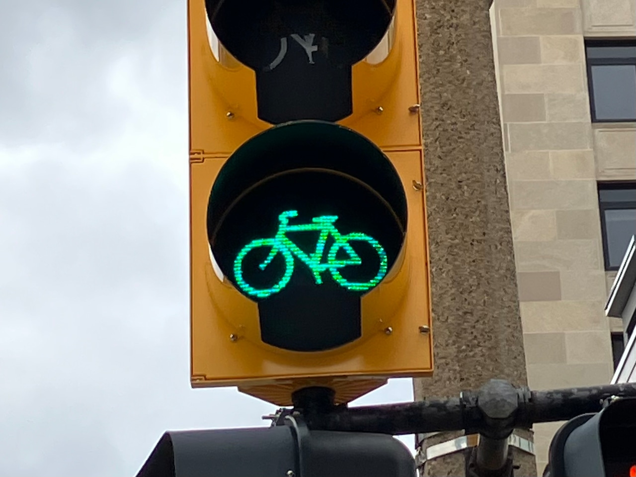 Bike lane traffic light