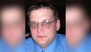 Obituary for Jeffrey Dombrowski | Davis-Garr Cremation and Funeral Services, Inc.