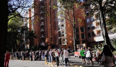 A 7.4-magnitude earthquake shakes Colombia and Ecuador, prompting people to evacuate buildings | Ap-world