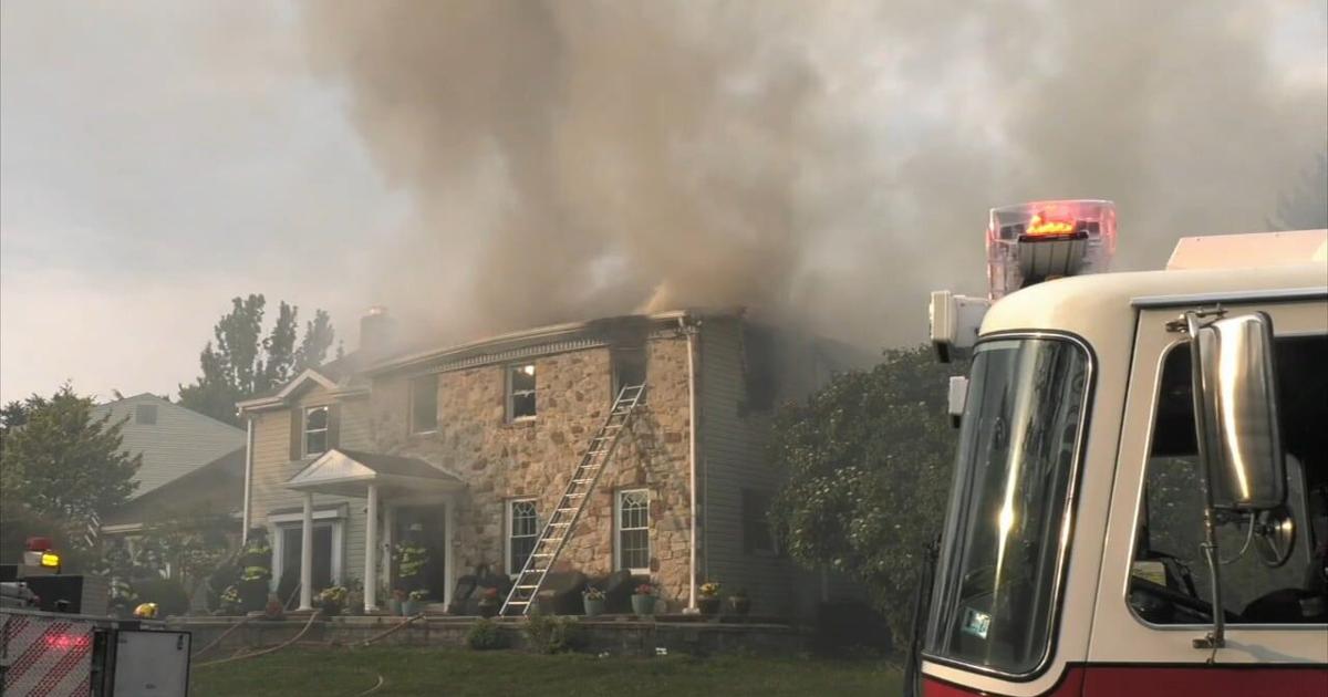 Fire crews battle house fire in South Whitehall Township | Lehigh County