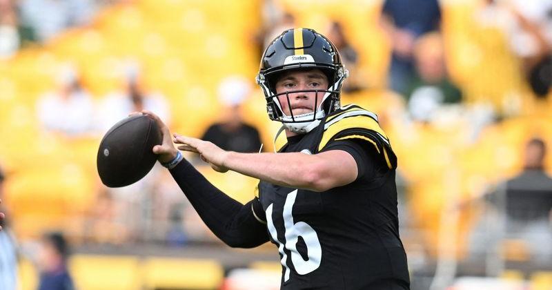 Aug 13, 2026; Pittsburgh, Pennsylvania, USA; Pittsburgh Steelers quarterback Drew Allar warms up for a pre-season game against the Green Bay Packers at Acrisure Stadium. Mandatory Credit: Barry Reeger-Imagn Images - The Lufkin Daily News