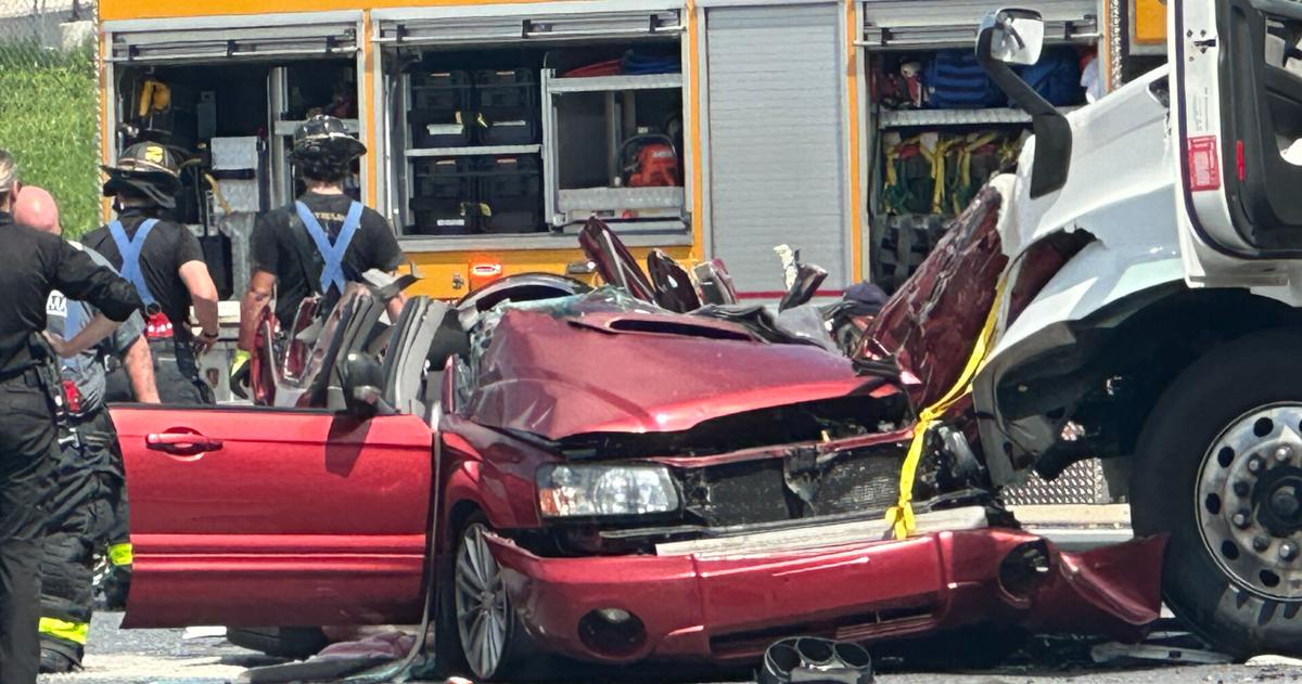 21-year-old dead after 3-vehicle crash involving tractor-trailer on Airport Road in Hanover Township | Allentown Area
