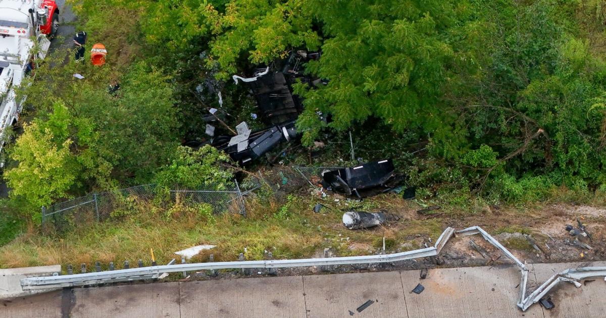 Tractor-trailer crashes down I-78 embankment | Northern Berks County