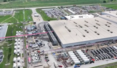 First reading of data center moratorium passes through City Council | News