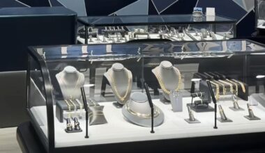 Longtime jeweler levels up with larger location in Lehigh County | Eat, Sip, Shop