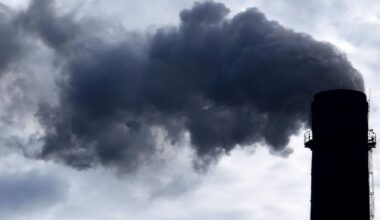 Northampton County Council condemns cement plant's emissions request | Northampton County