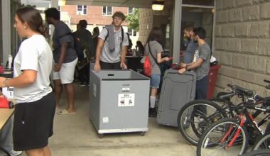 ‘Hopefully they feel like they're at home’: Thousands of students move into colleges across the region | Pennsylvania News