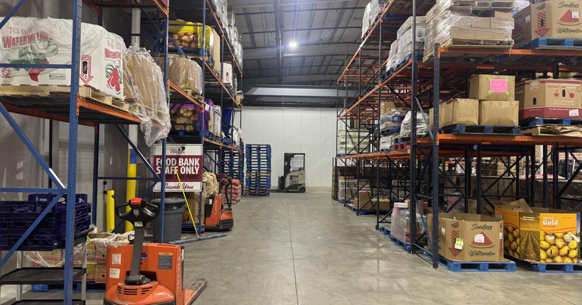 Food banks across Pennsylvania are struggling to keep up in the face of SNAP cuts, economic pain | State & Region