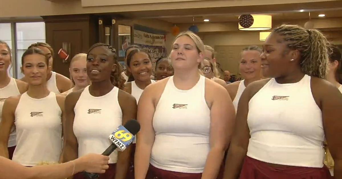 Special pep rally brings together Whitehall Zephyr fans at senior living community | Allentown Area