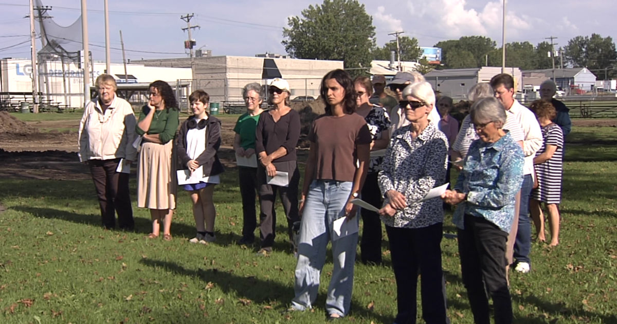 Community Gathers to Reclaim Homicide Scene | Local News